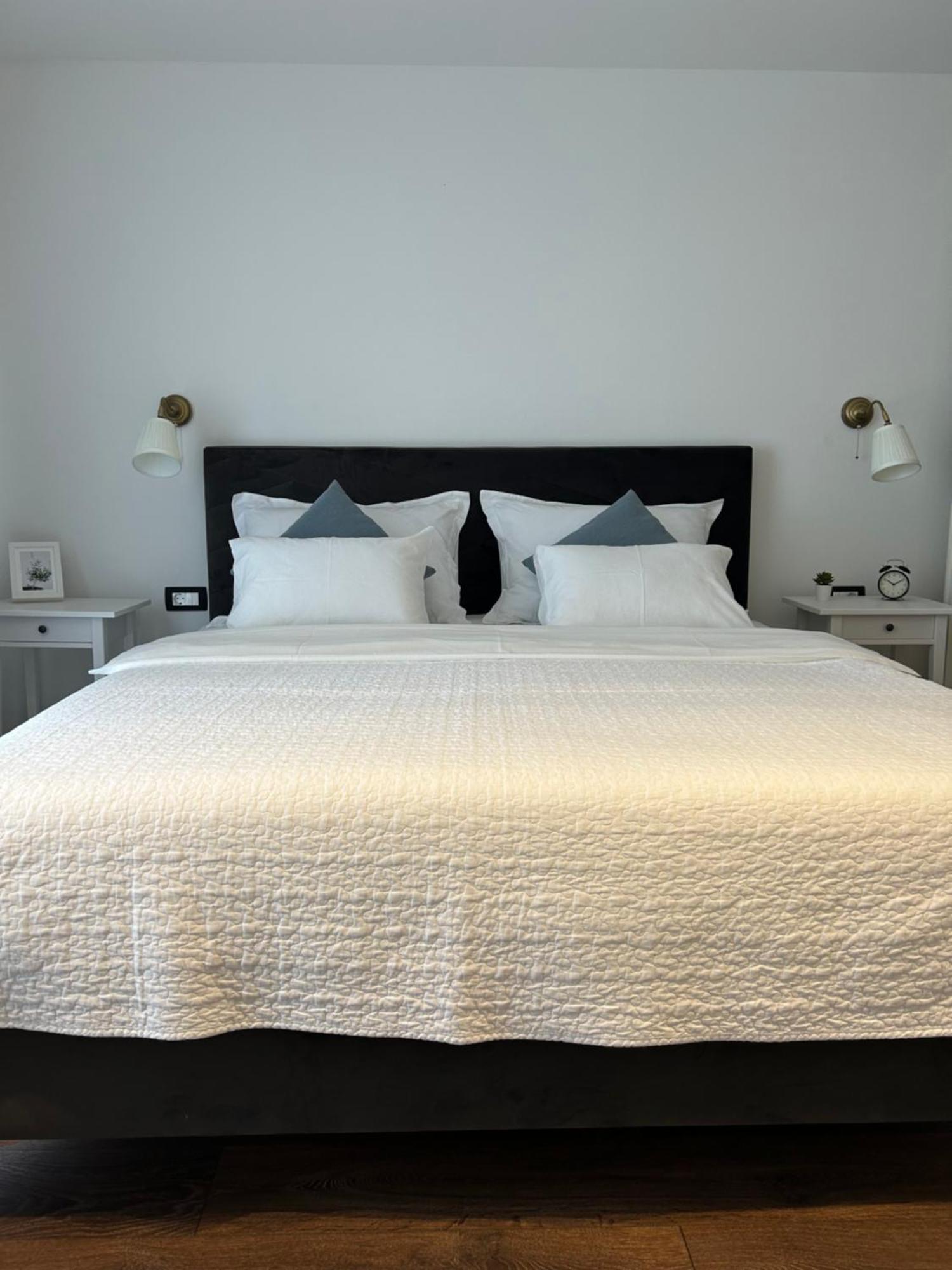 Apartments Juric Brodarica  Ngoại thất bức ảnh